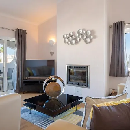 Sienna Vale do Lobo